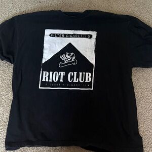 Black Graphic Tee - Short Sleeve